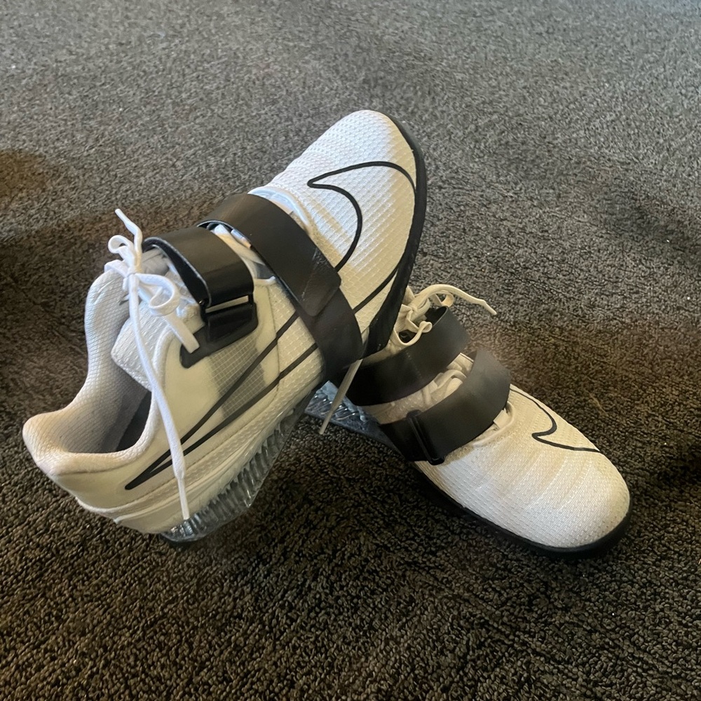 Nike Romaleos 4 Size 9
